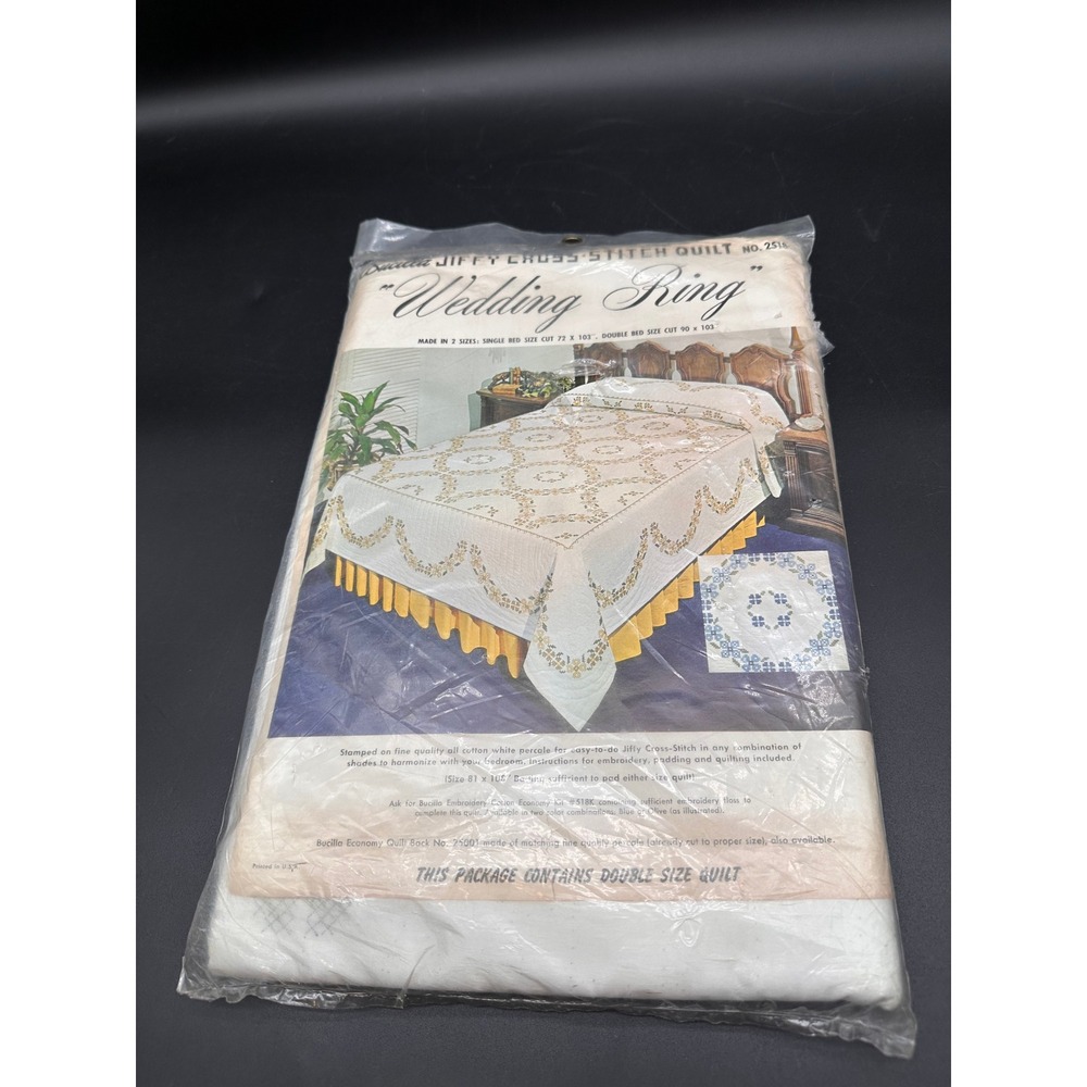 Bucilla Wedding Ring Stamped Quilt Kit Vintage Double Bed White Cotton Percale